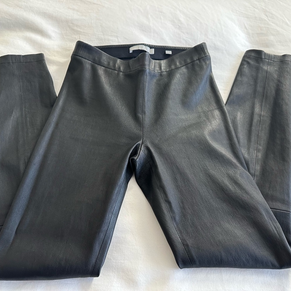 VINCE 100% Lamb Leather skinny pants, size small